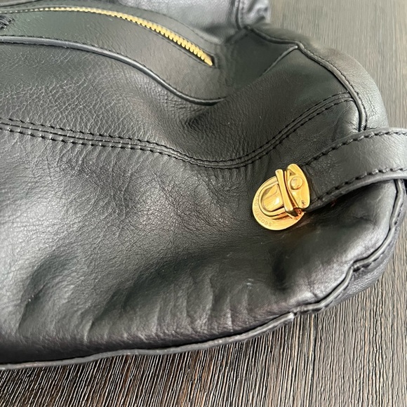 Marc Jacobs Sofi Leather Hobo Bag - Picture 6 of 16